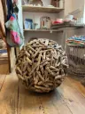 Grande boule en bois flotté 